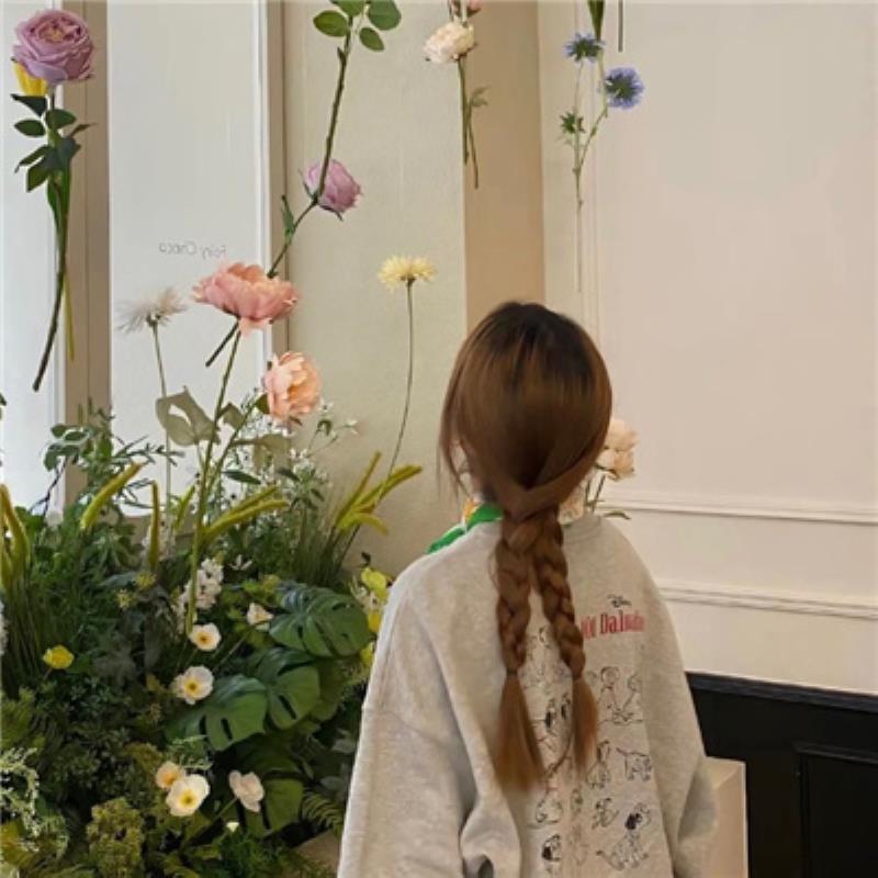 杭州美女陪玩洽谈员历曼容