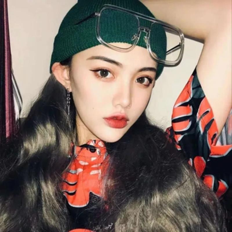 北京伴游服务美女主播国瑛瞳