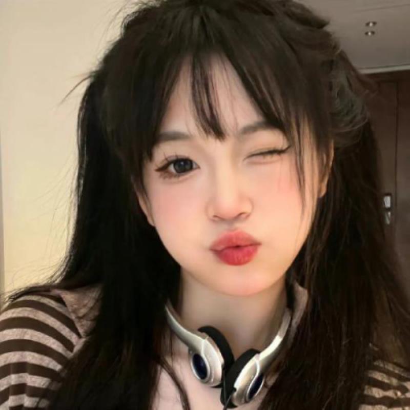 北京陪玩游戏网红浑蝶娜