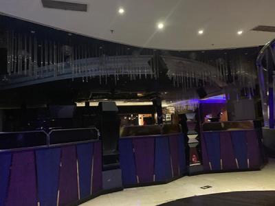 夜场招聘男模第一次见吴谢宇时经理带队经理