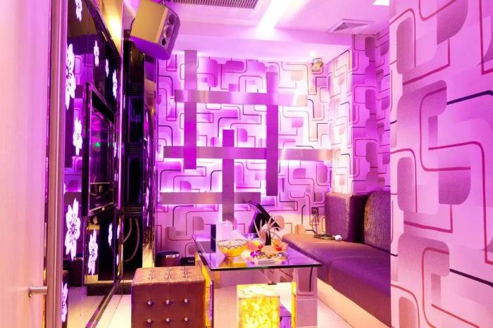 秋日私语——伴游招聘佳丽,月保底3-5W 秋日私语——伴游招聘佳丽,月保底3-5W