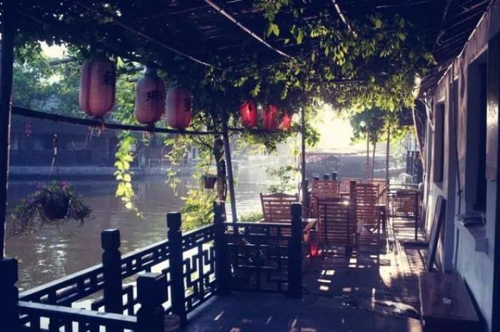 四月,这些浪漫的旅游景点,适合邂逅爱情 四月,这些浪漫的旅游景点,适合邂逅爱情