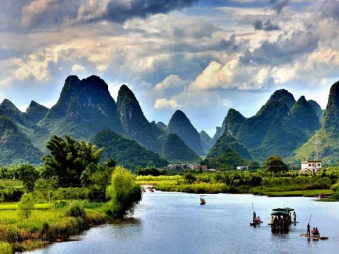 四月,这些浪漫的旅游景点,适合邂逅爱情 四月,这些浪漫的旅游景点,适合邂逅爱情