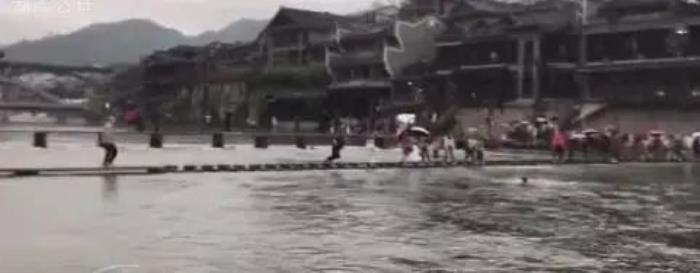 私人陪游
旅游项目也是层出不穷,晚上陪睡才这么贵! 私人陪游
旅游项目也是层出不穷,晚上陪睡才这么贵!