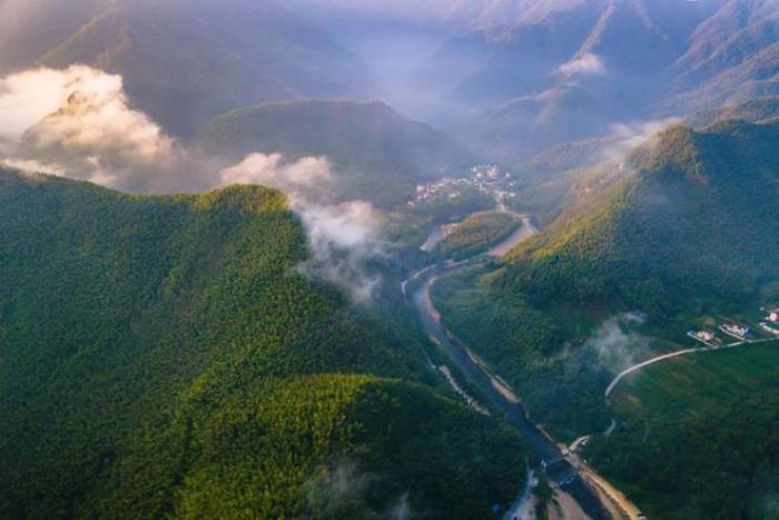 最美的风景,永远在路上!适合春天出发的5条自驾路线,出发吧! 最美的风景,永远在路上!适合春天出发的5条自驾路线,出发吧!