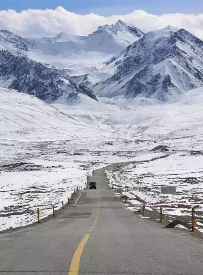去新疆,看世界的风景 去新疆,看世界的风景