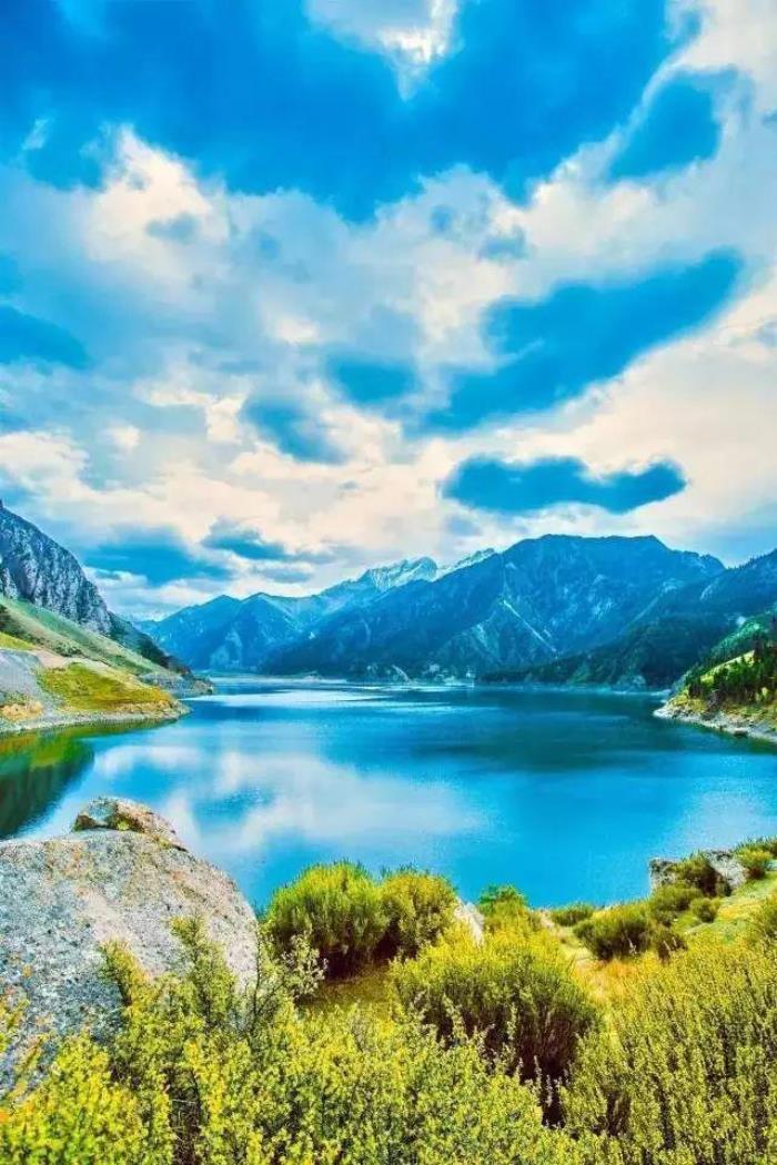 去新疆,看世界的风景 去新疆,看世界的风景