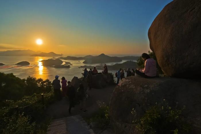 这小城靠“摆拍天堂”火出国外 我却更爱真实的它 这小城靠“摆拍天堂”火出国外 我却更爱真实的它