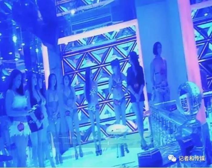 伴游网“伴游”白天陪玩晚上陪睡?学生白领成噱头 伴游网“伴游”白天陪玩晚上陪睡?学生白领成噱头