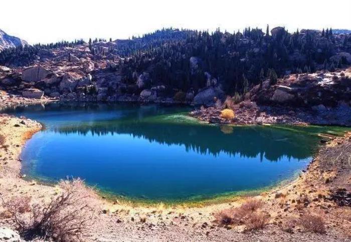去新疆,看世界的风景 去新疆,看世界的风景