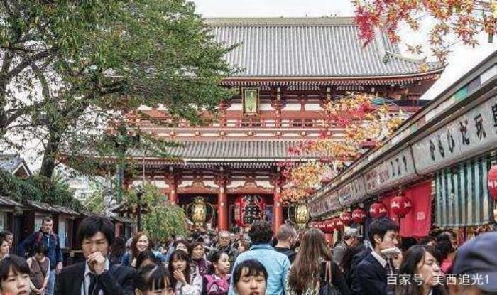 日本女导游请私人导游,事后却引起游客不满! 日本女导游请私人导游,事后却引起游客不满!