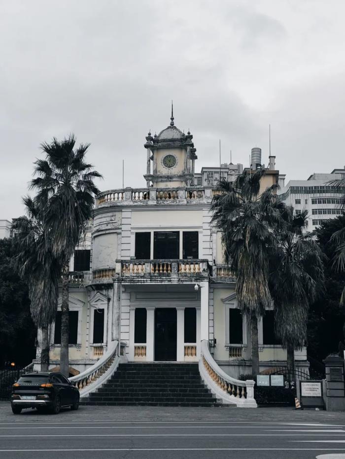 中国最能媲美三亚的城市 太湛蓝了 中国最能媲美三亚的城市 太湛蓝了