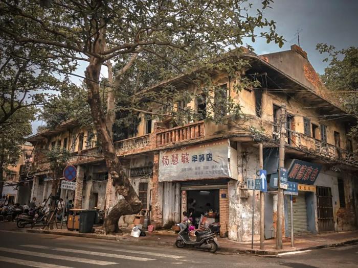 中国最能媲美三亚的城市 太湛蓝了 中国最能媲美三亚的城市 太湛蓝了