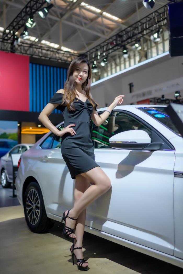 天津私人订制伴游陪游商务服务-天津商务模特招聘要求