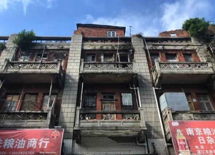 中国最能媲美三亚的城市 太湛蓝了 中国最能媲美三亚的城市 太湛蓝了