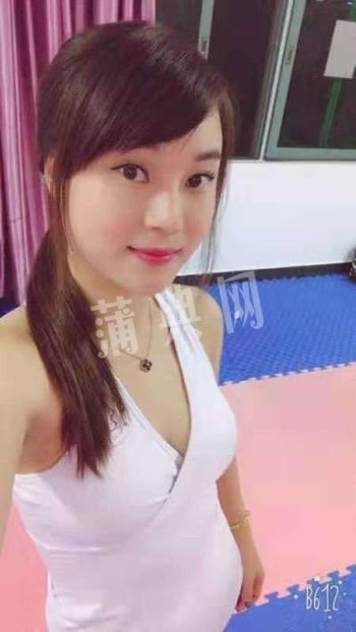 中国时尚私人伴游中介费，广州伴游高端职位恭