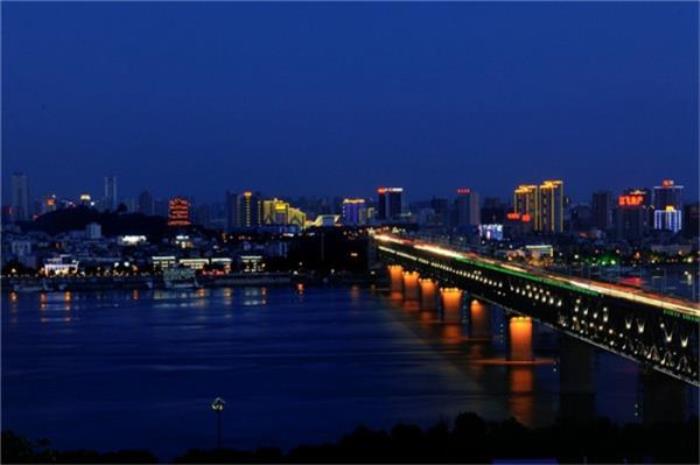 武汉两江游览 武汉两江游览