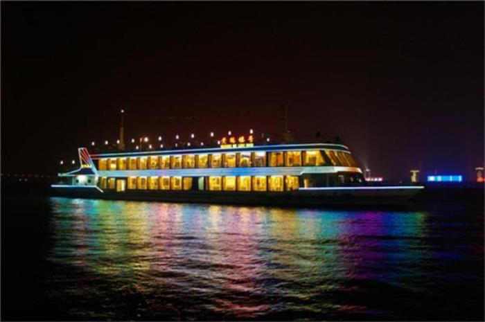 武汉两江游览 武汉两江游览