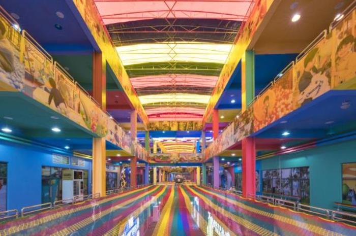 梦幻乐园-江城Style(原武汉动力风暴汽车梦幻乐园) 梦幻乐园-江城Style(原武汉动力风暴汽车梦幻乐园)